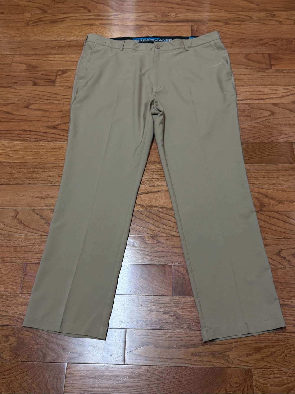 Roundtree & Yorke Work Play Perform Men's Khaki Flat Front Dress Pants Sz 42x32
